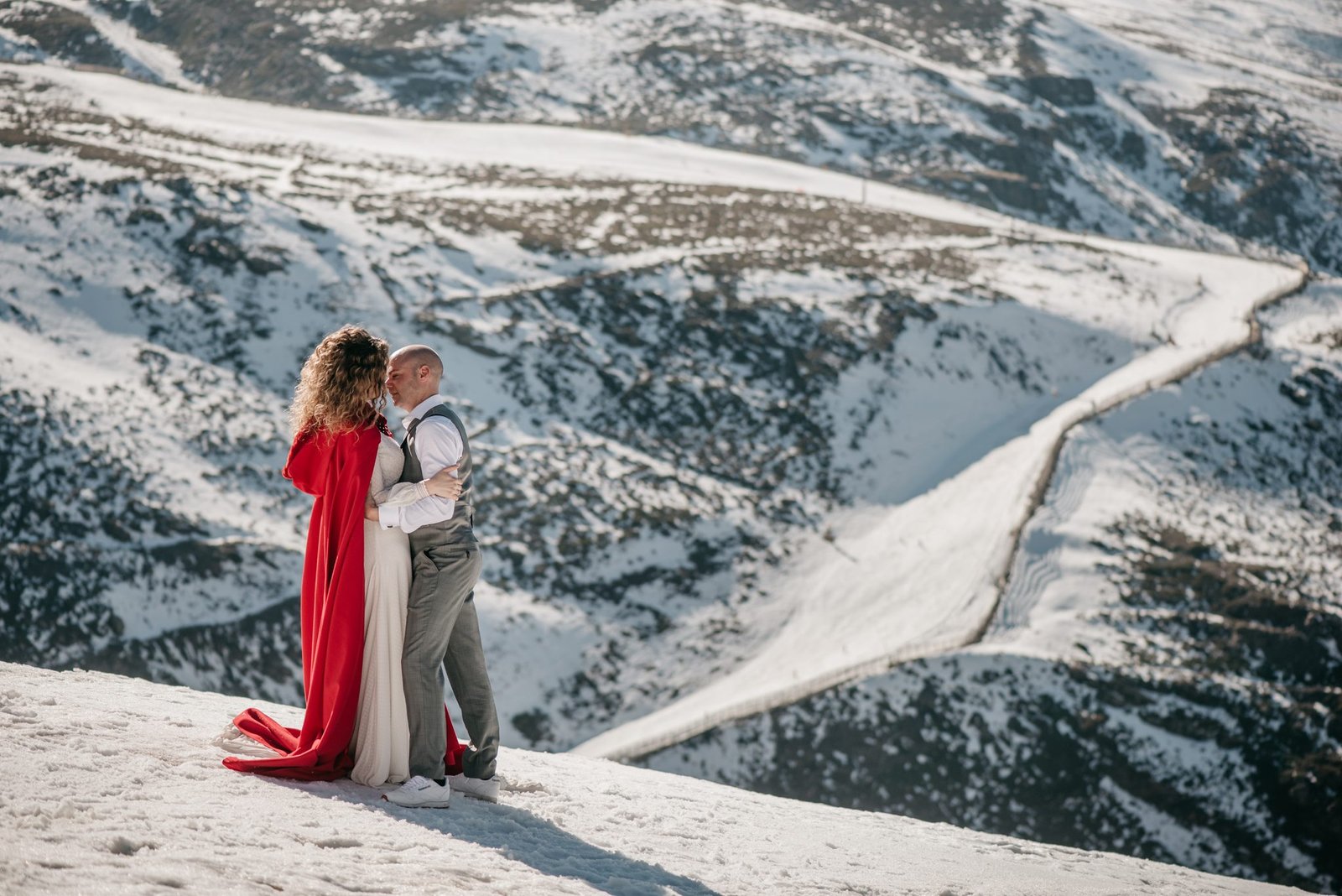 Novios en la nieve